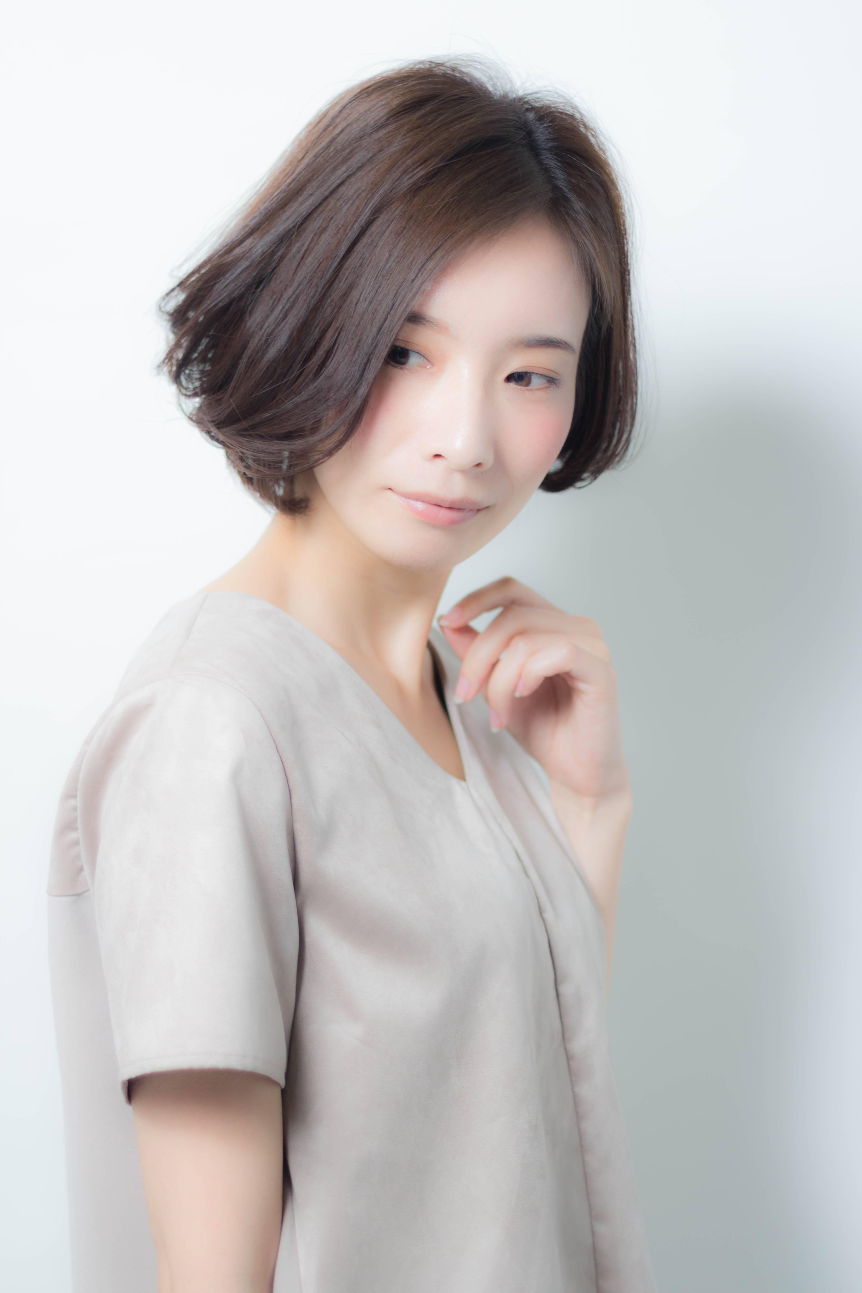 21年春 大人ボブを 前髪あり 前髪なし の変化で 今の自分に似合う髪型に 似合わせカットが上手い東京の美容師 美容室minx銀座 蛭田のブログ