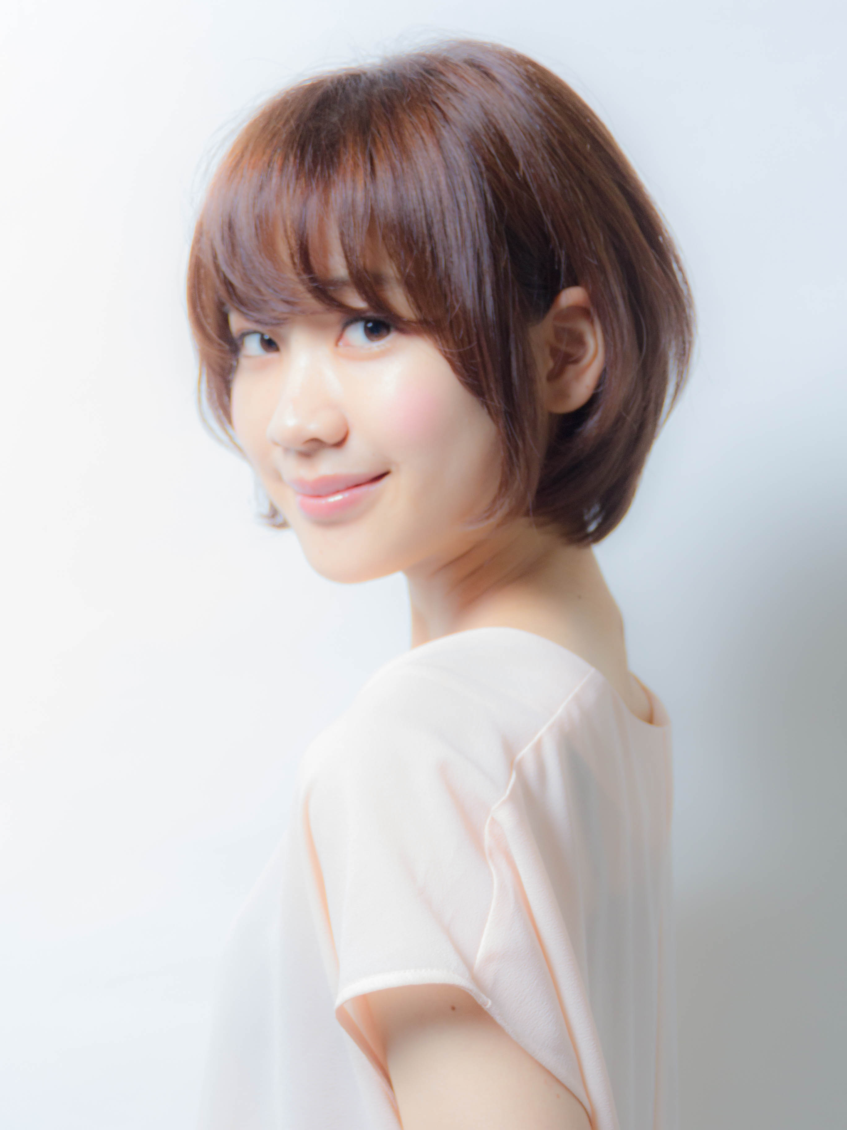21年夏 ひし形ボブの魅力と人気の髪型をご紹介 似合わせカットが上手い東京の美容師 美容室minx銀座 蛭田のブログ