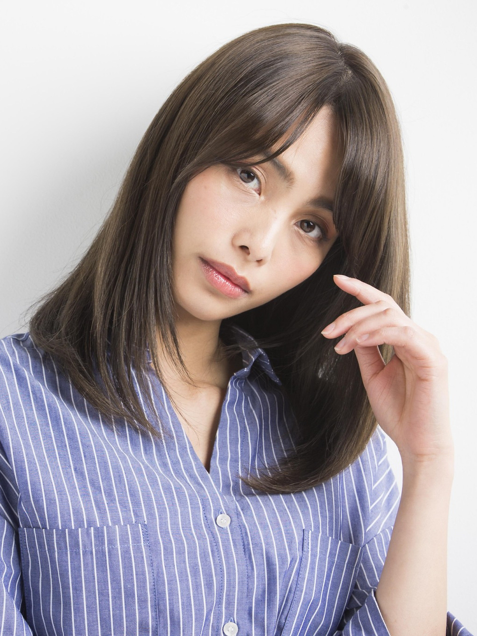 若く見える髪型とは マイナス５歳を叶える方法をプロの美容師が解説します 似合わせカットが上手い東京の美容師 美容室minx銀座 蛭田のブログ